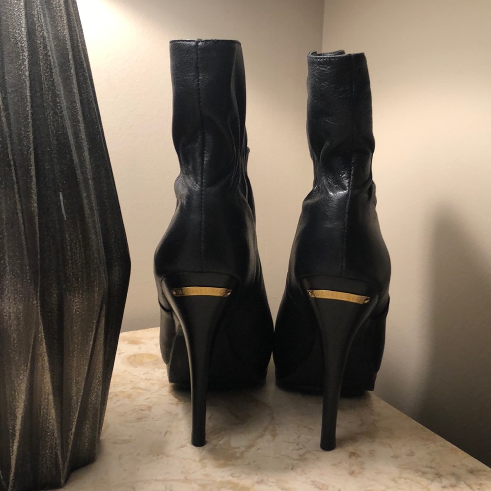 Black Michael Kors boots - Picture 2 of 12
